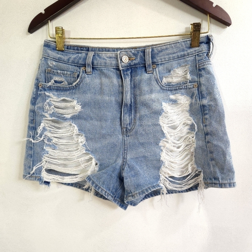 American Eagle | Distressed Light Blue Denim Mom Shorts